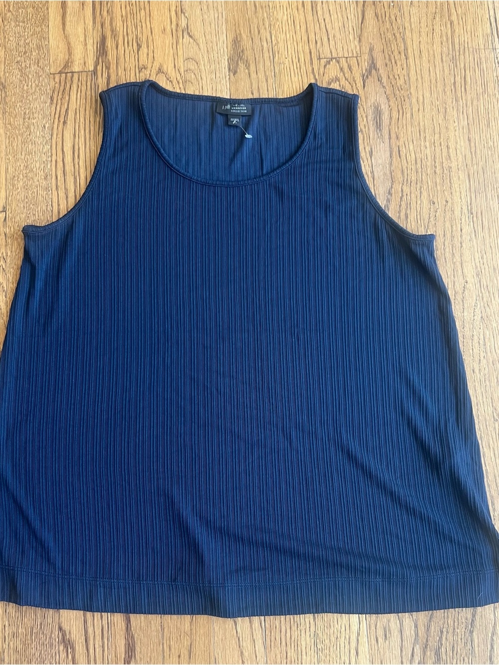 J. Jill Wear ever Navy Blue Tank Size Medium Tall